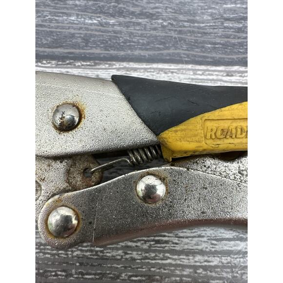 Roadpro Tools Open Stock RPS4028 10 Inch Curved Locking Pliers {L} - Picture 3 of 16